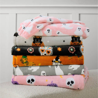 Member's Mark Halloween Lounge Throw, 60" x 70"