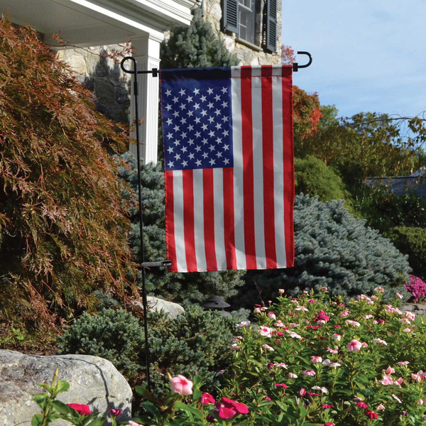 Red White and Blue Flags Patriotic Celebration Flag Kit for Memorial Day and National Events