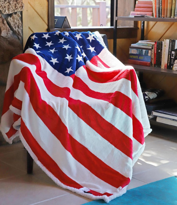 Catalonia Patriotic US Flag Blanket